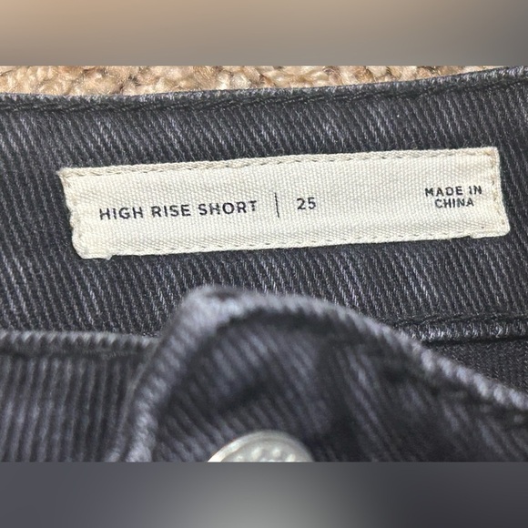 Pacsun High Rise Black Denim Shorts Size 25 - Picture 4 of 7